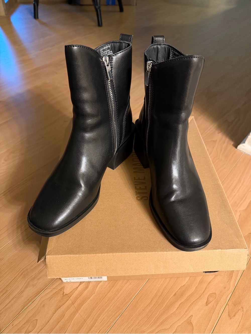 Steve Madden Black Leather Mid-Calf Block Heel Zip Boots